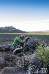 Craig Fouché Shooting Landscapes in Tankwa Karoo - ©2014 Dominique Fouché